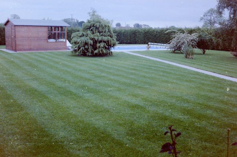 Turfing, seeding, lawns and grass areas.